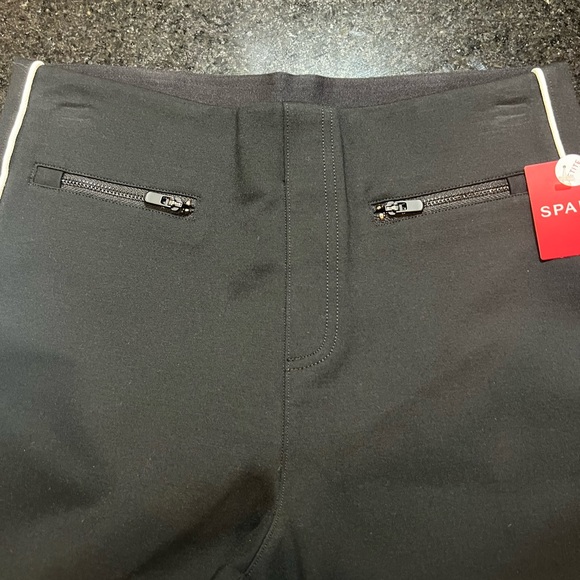 Spanx Ankle Piped Skinny Perfect Pant | Medium, Petite | Spanx Perfect Pant - Picture 8 of 10